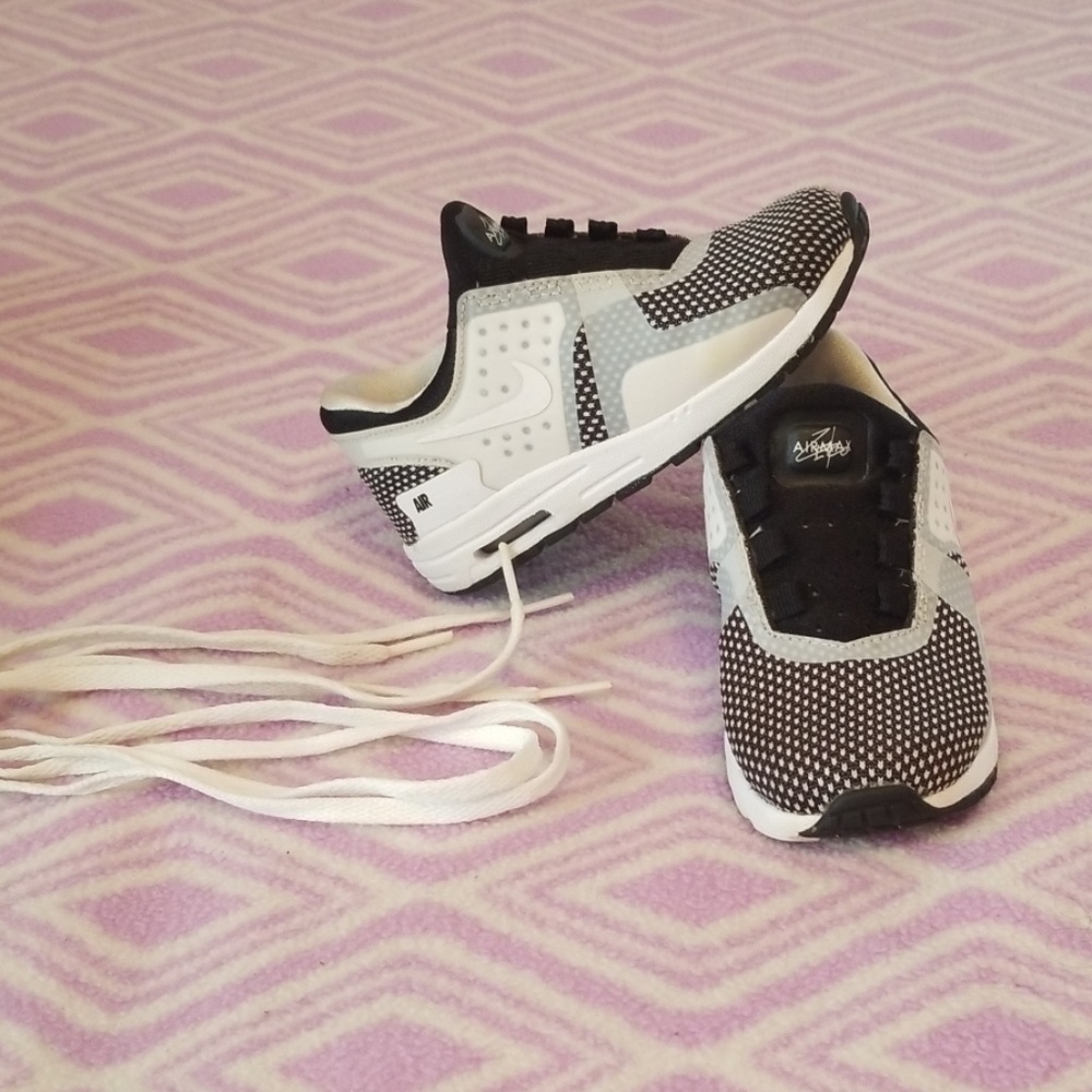 Kids Nike shoes